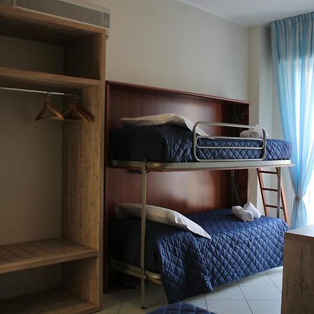 Hotel Adigrat Riccione con Ristorante Esterno foto