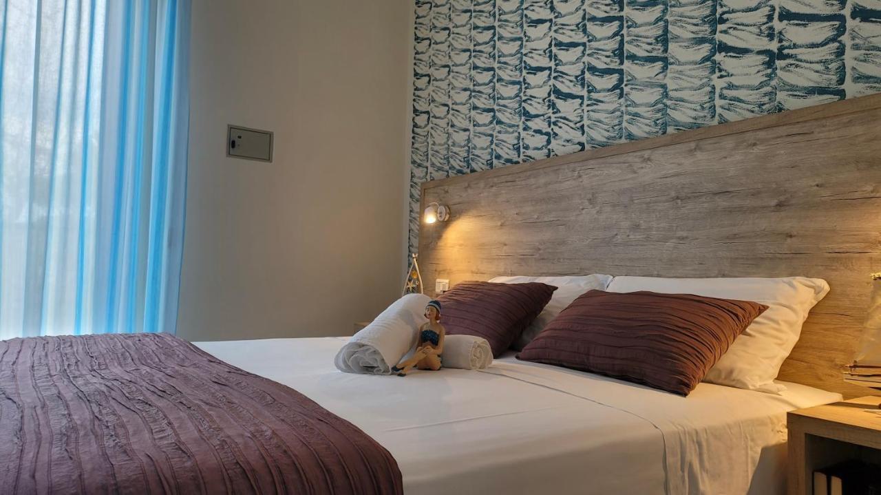 Hotel Adigrat Riccione con Ristorante Esterno foto