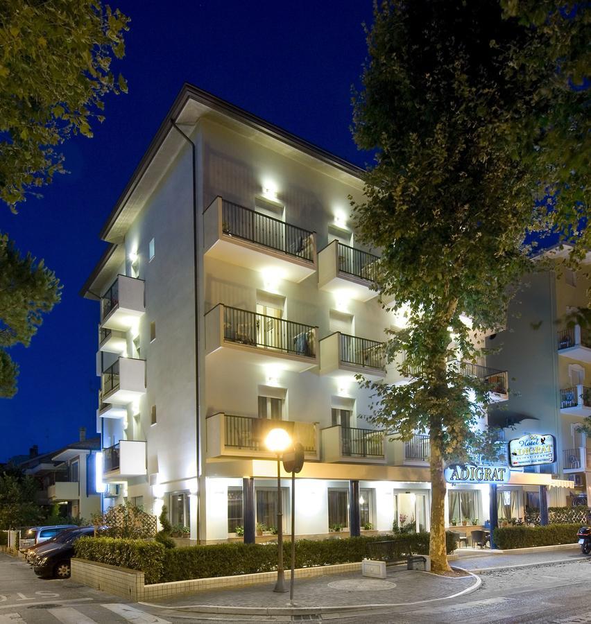Hotel Adigrat Riccione con Ristorante Esterno foto